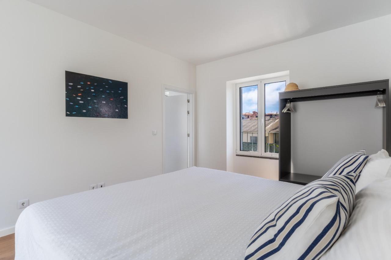 Casa Amarela Apartments - By Casas Na Ilha กามารา ดิ โลบุช ภายนอก รูปภาพ