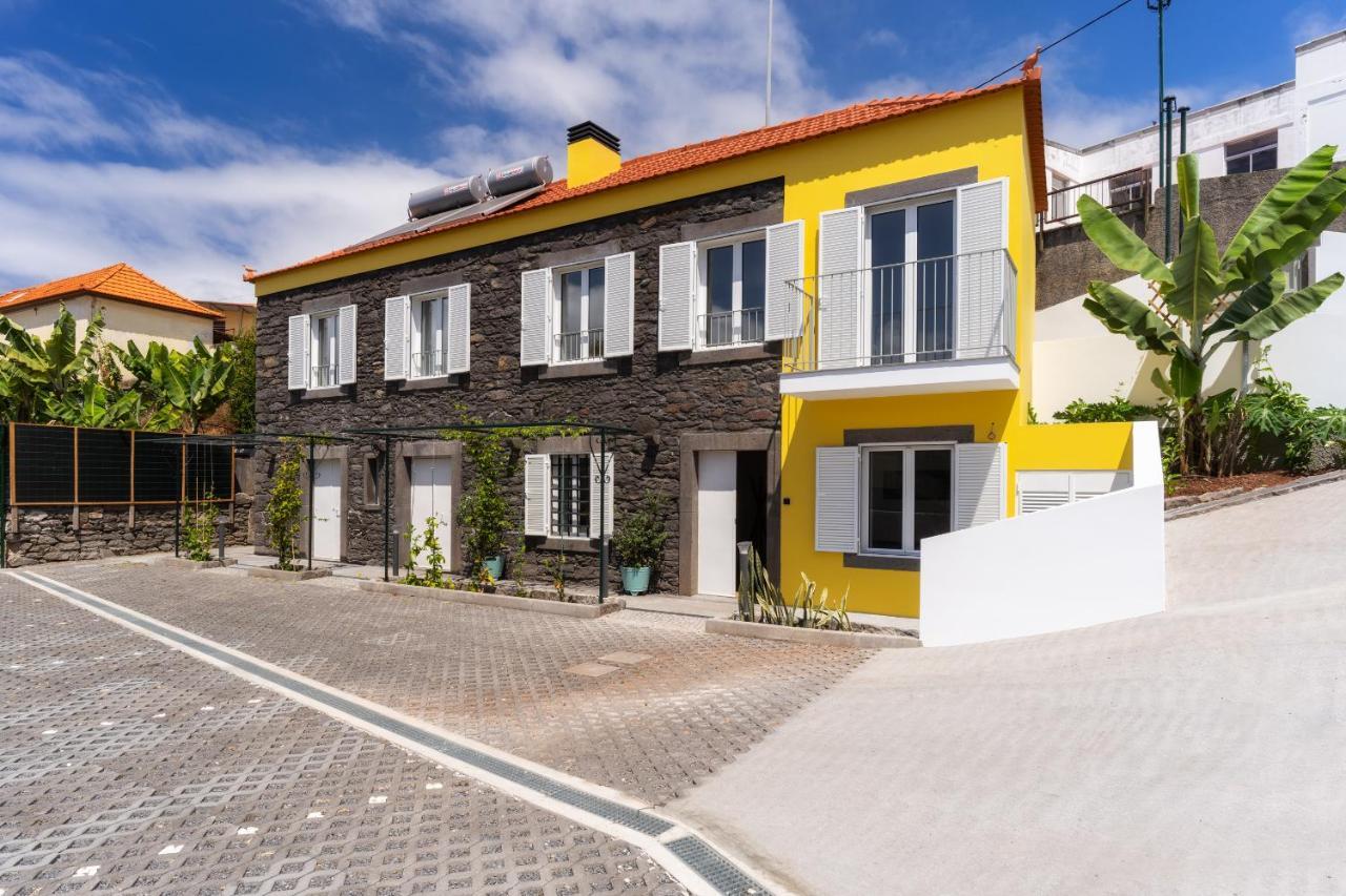 Casa Amarela Apartments - By Casas Na Ilha กามารา ดิ โลบุช ภายนอก รูปภาพ